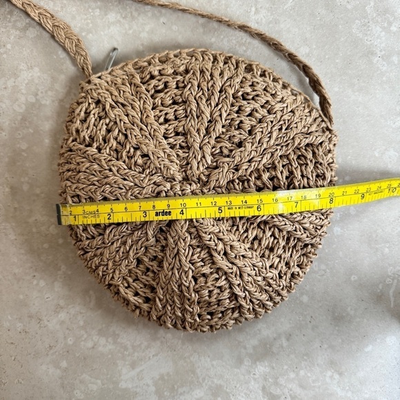 Raffia Straw Circle Small Crossbody Bag Bohemian Festival - Picture 6 of 9